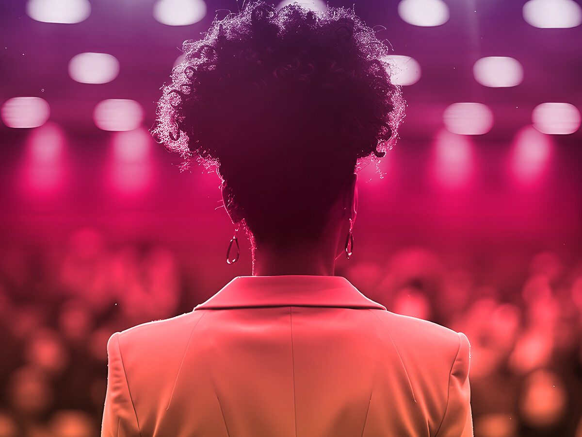 Transactional v Transformational Leadership